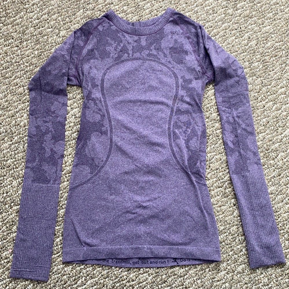 Lululemon Swiftly Tech Long Sleeve